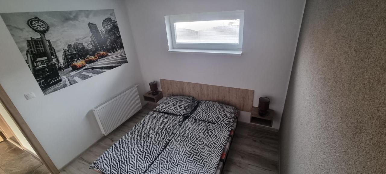 Alexej Apartmany Velky Meder Exterior photo