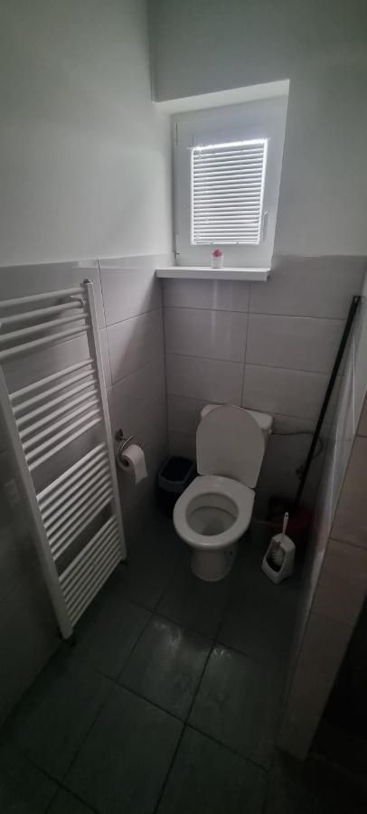Alexej Apartmany Velky Meder Exterior photo
