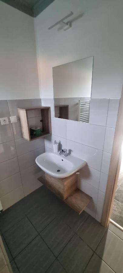 Alexej Apartmany Velky Meder Exterior photo